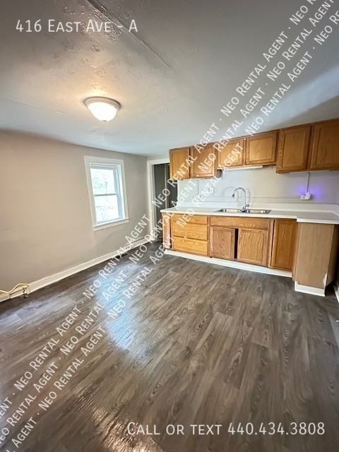 416 East Ave #A - Photo 5 of 7