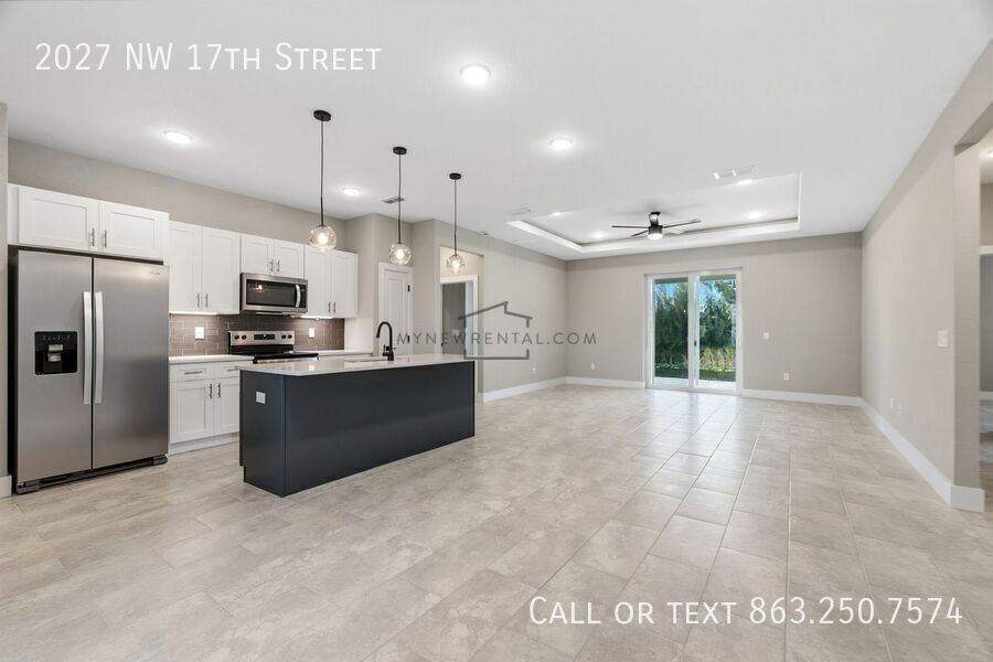 2027 Nw 17th St - Photo 6 of 34