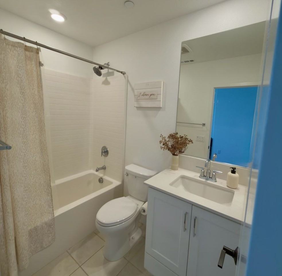 2052 Vela Ln - Photo 6 of 17