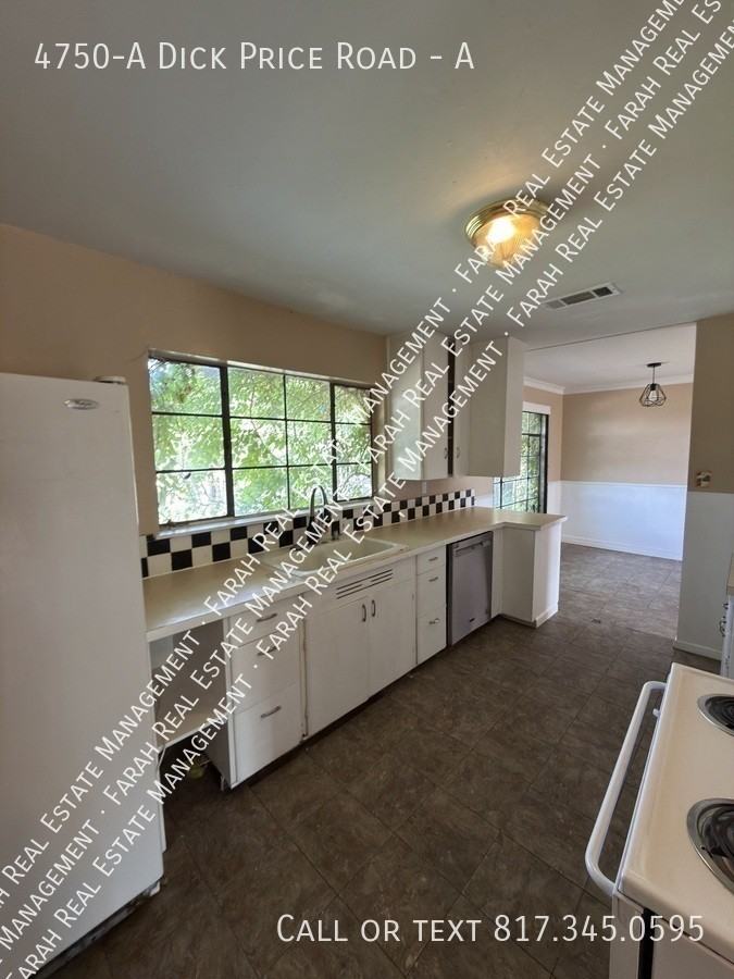 4750A Dick Price Rd #A - Photo 5 of 28