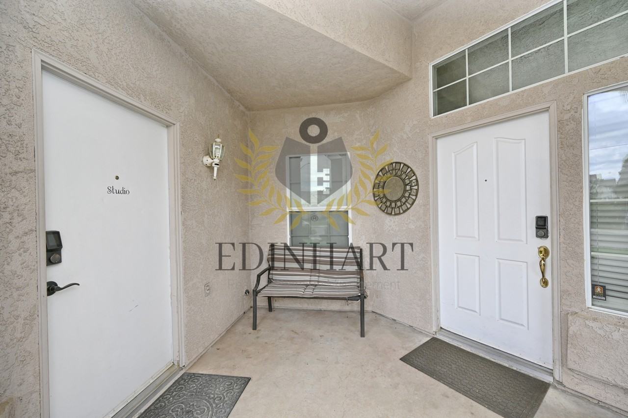 2780 E Plymouth Way #1 - Photo 5 of 43