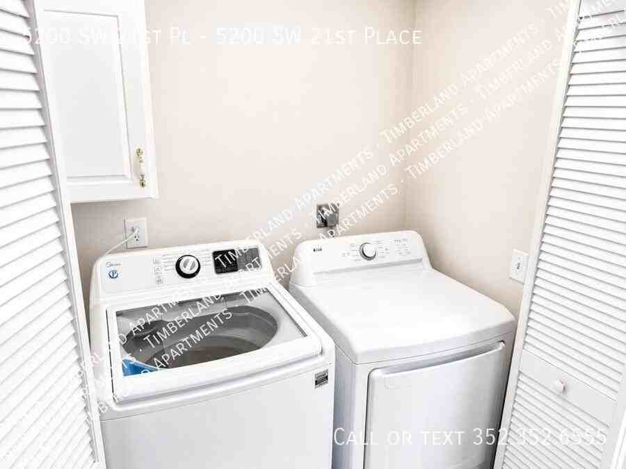 5200 Sw 21st Pl - Photo 6 of 9