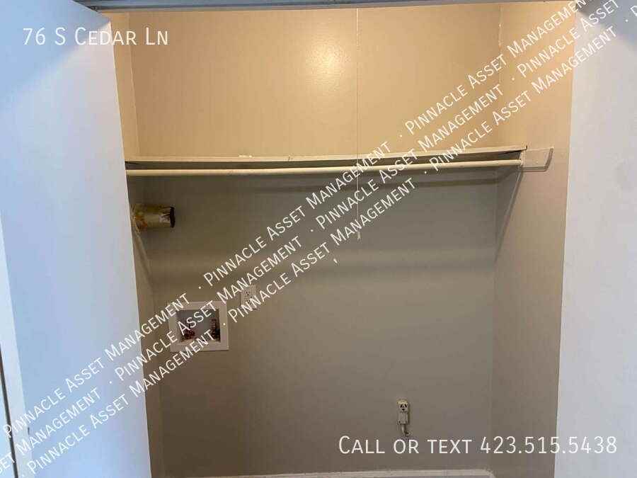76 S Cedar Ln - Photo 6 of 17
