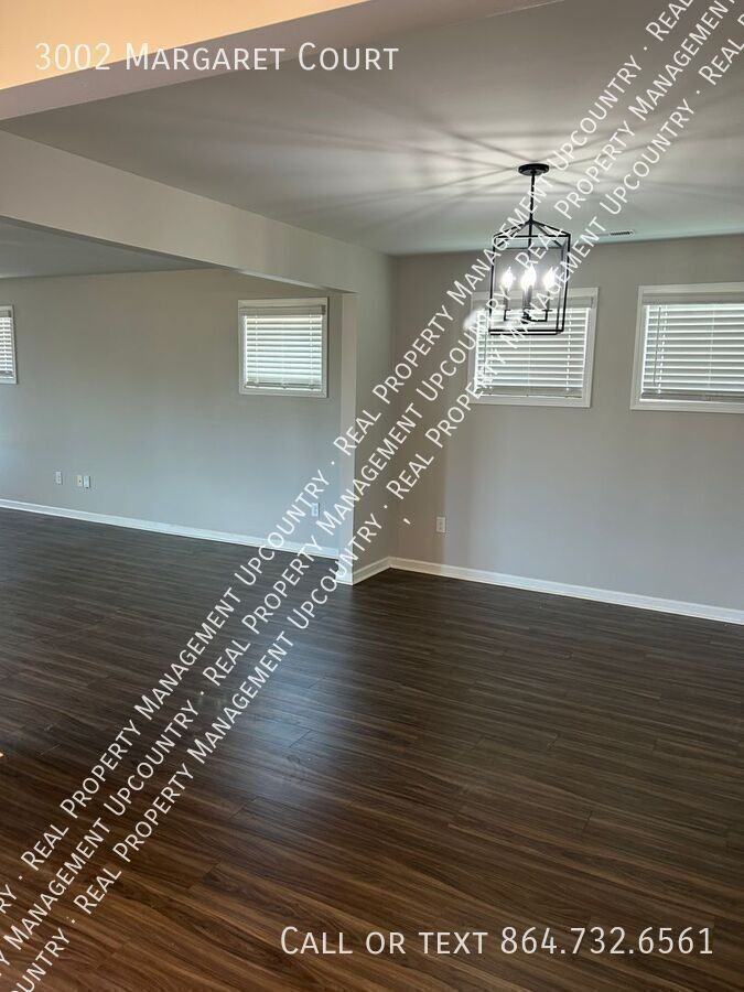 3002 Margaret Ct - Photo 4 of 32