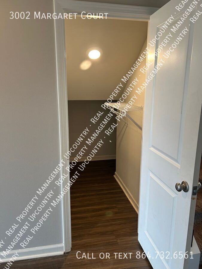 3002 Margaret Ct - Photo 6 of 32