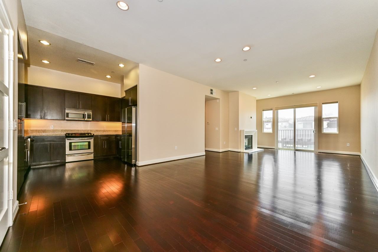 10878 Bloomfield St #407 - Photo 2 of 16