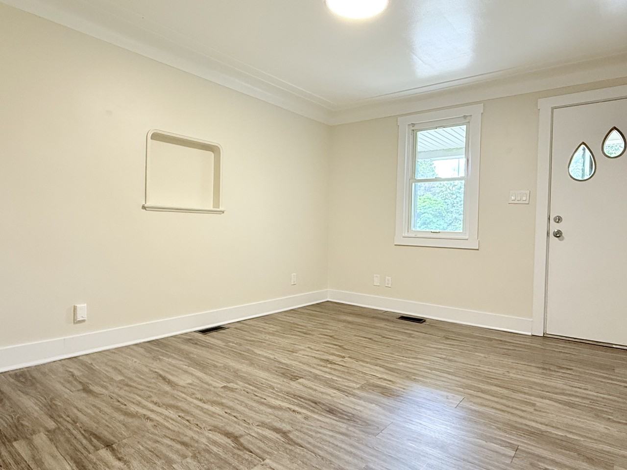 1227 Henry Ford Centre Dr #MAIN - Photo 5 of 18
