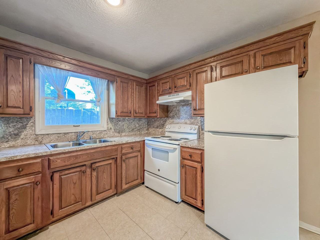 501 May Ave #1 - Photo 6 of 14