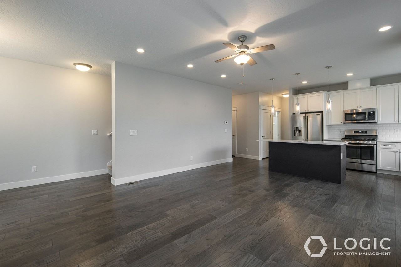 10463 S Crimson Sage Ln - Photo 6 of 26