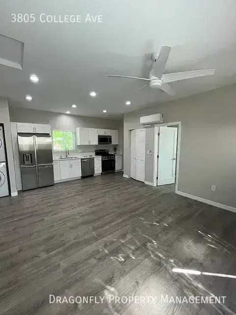 3805 College Ave - Photo 5 of 12