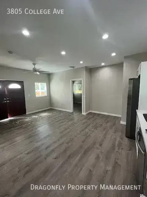 3805 College Ave - Photo 6 of 12