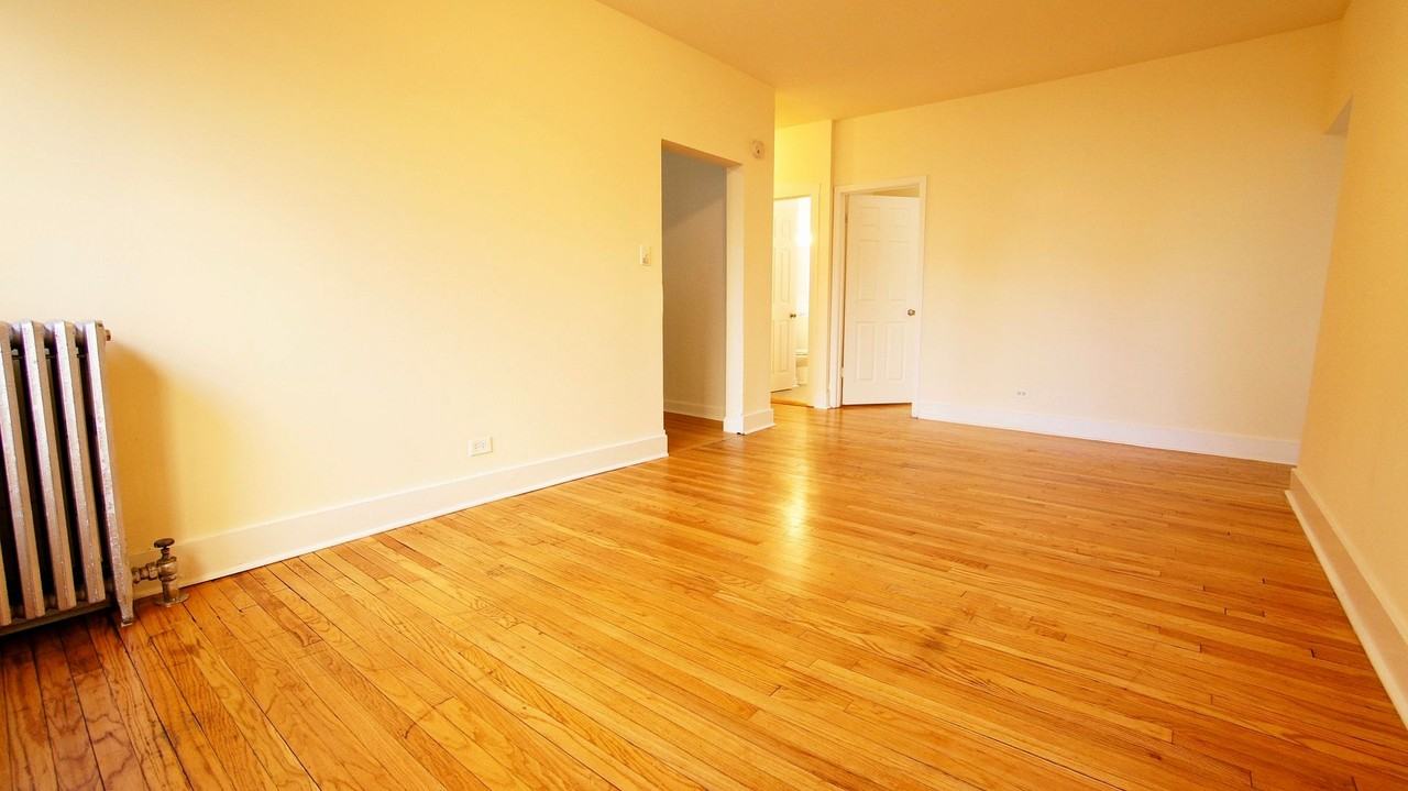 1530 Kedzie LLC - Photo 4 of 10