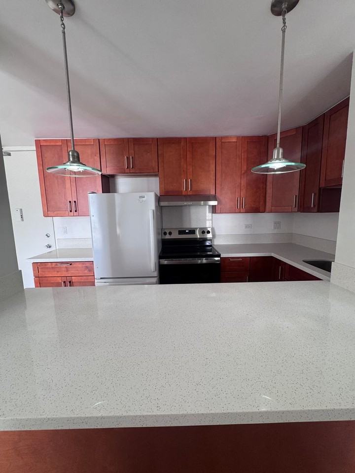1415 Punahou St #701