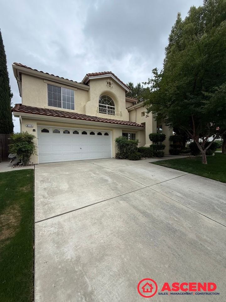 8715 Beau Maison Way - Photo 2 of 38