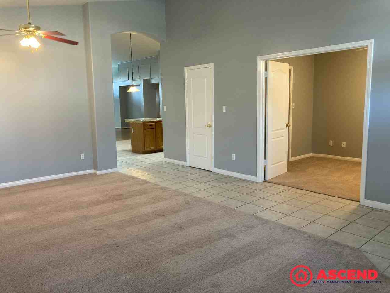 11815 Leigh River St - Photo 3 of 12