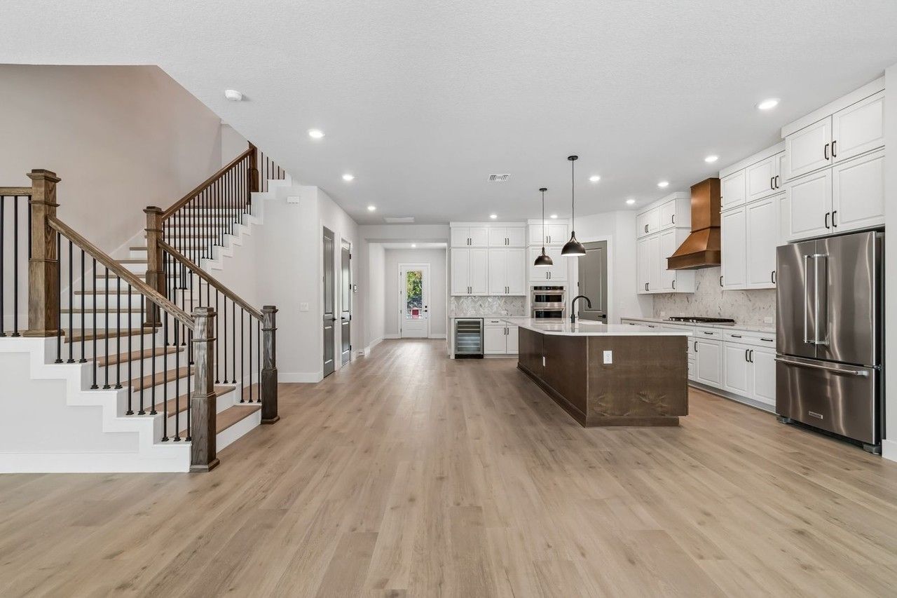 4720 W Kensington Ave - Photo 2 of 13