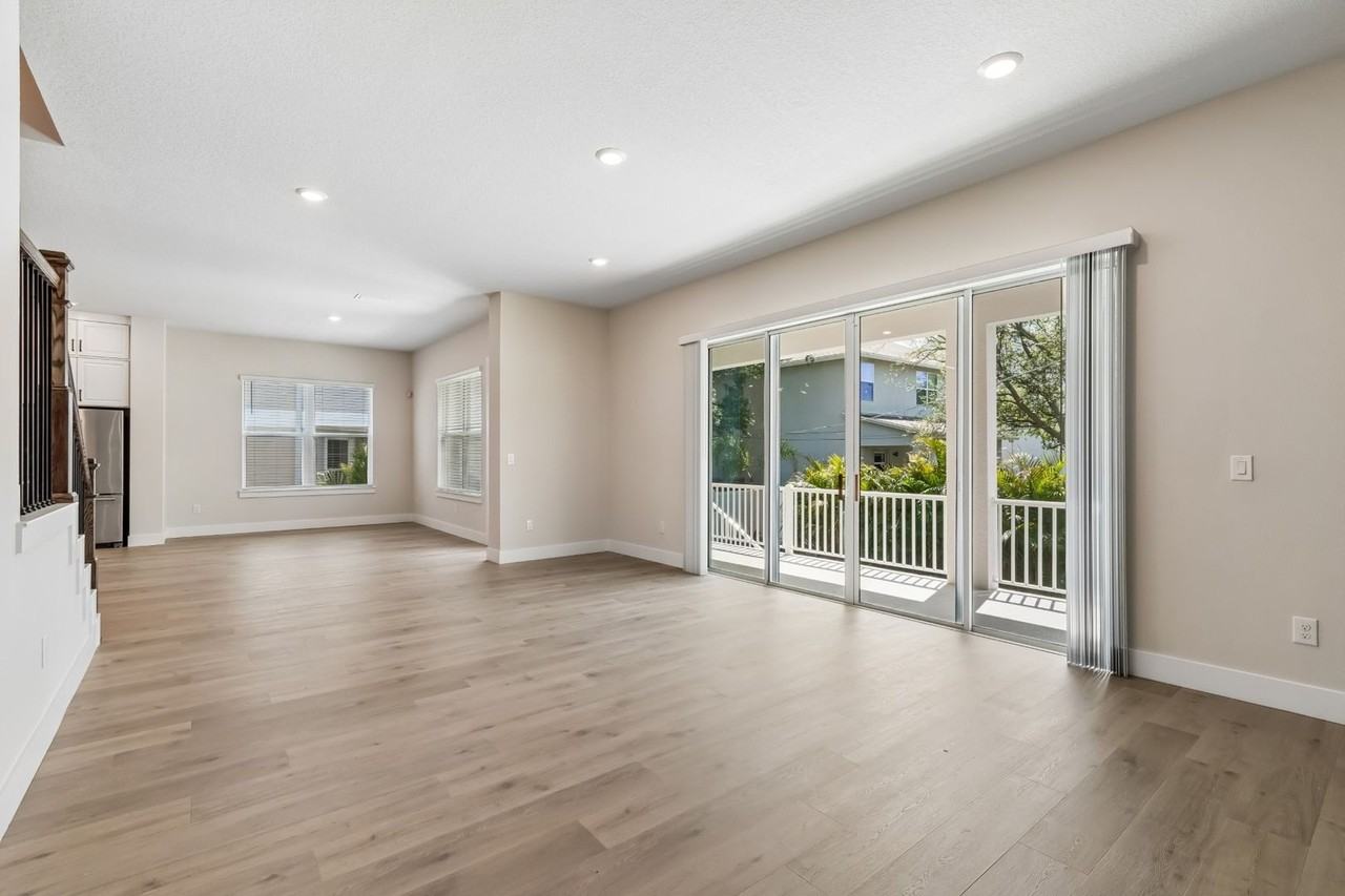 4720 W Kensington Ave - Photo 5 of 13