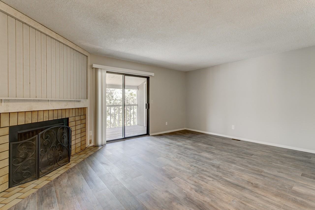 1140 Holli Springs Ln #D - Photo 4 of 50