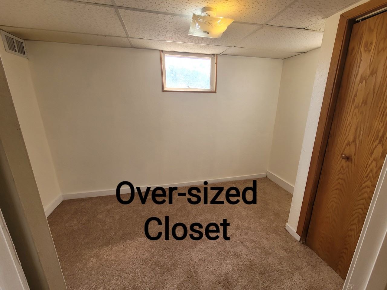 422 Belmont St - Photo 7 of 19