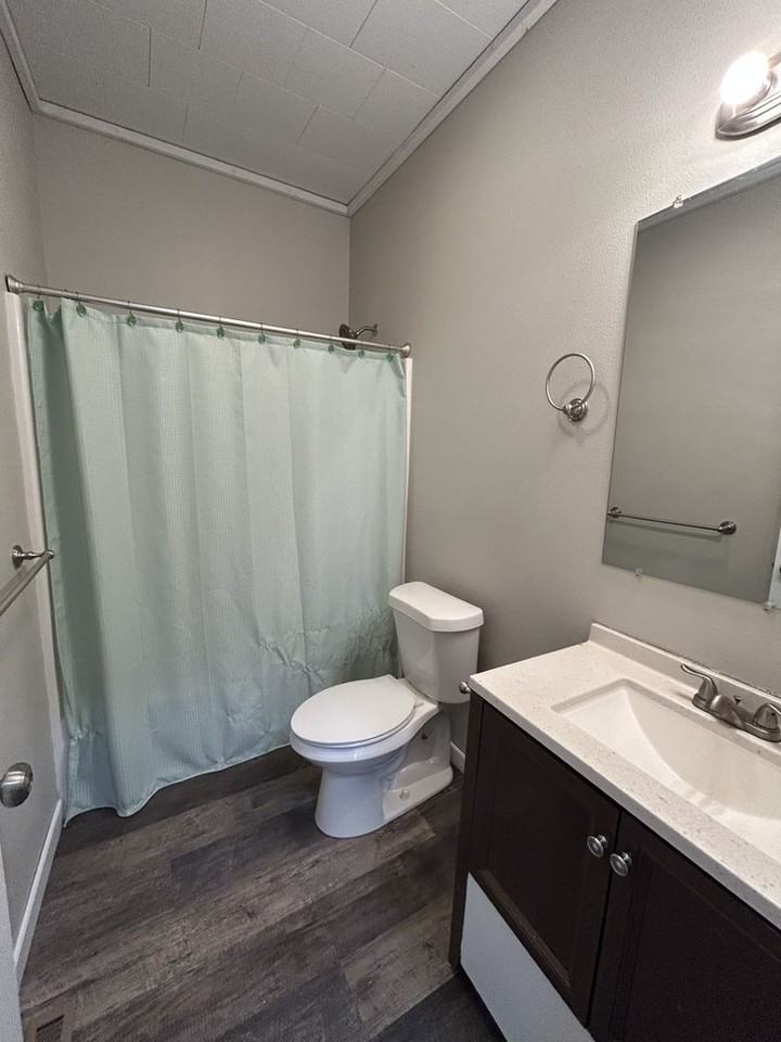502 E Jefferson St - Photo 7 of 16