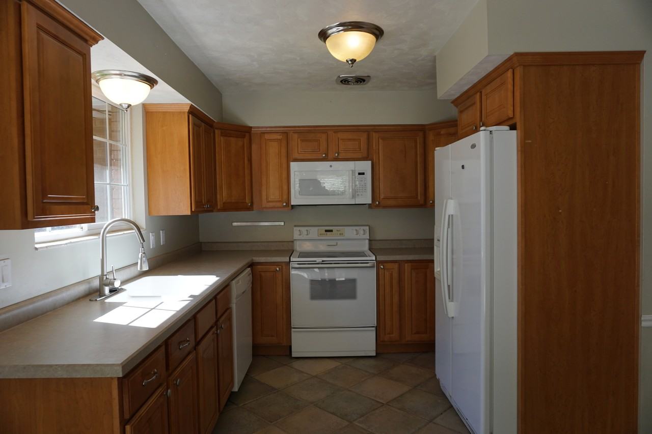 3857 W Jacquelyn St - Photo 3 of 40