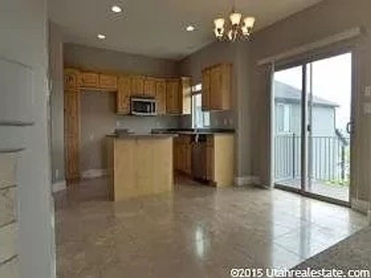 2741 N Garden Dr - Photo 3 of 14