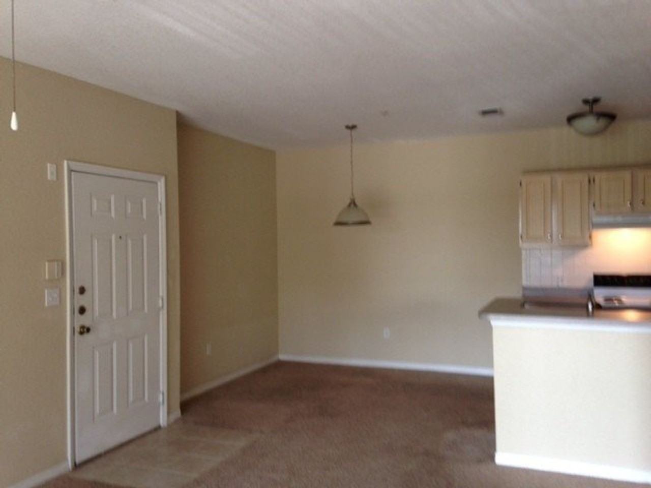 5521 Legacy Crescent Pl - Photo 7 of 11