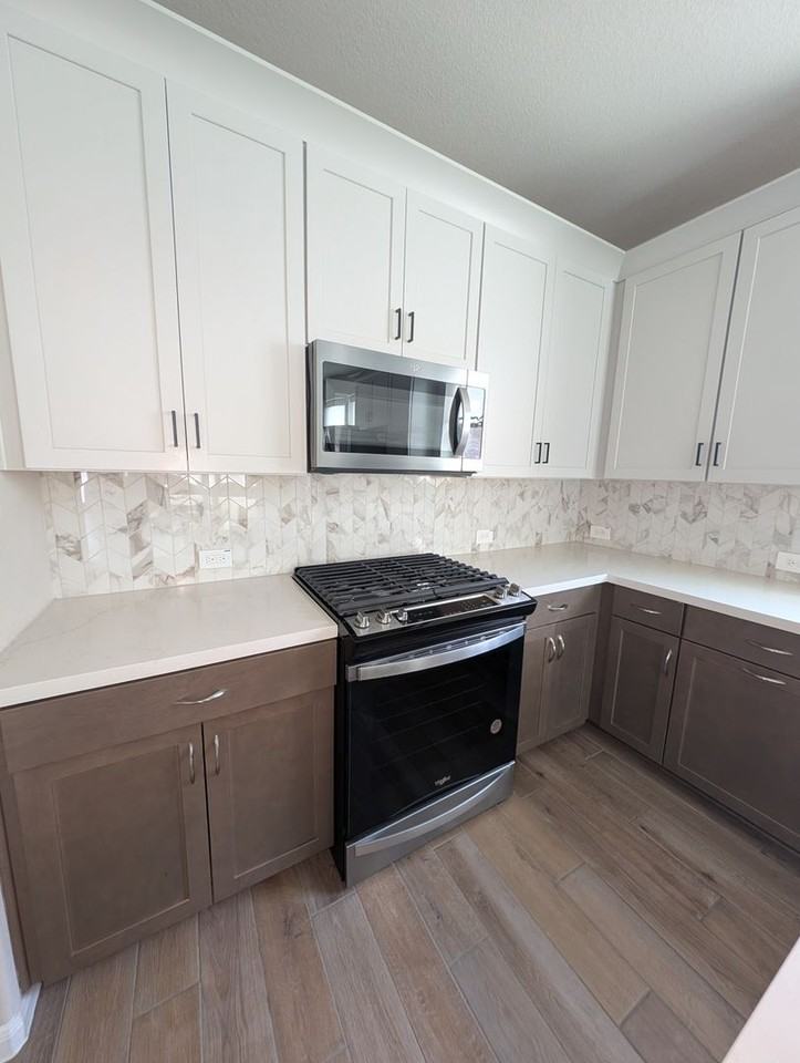 20915 Snowmane Stable Way - Photo 3 of 24