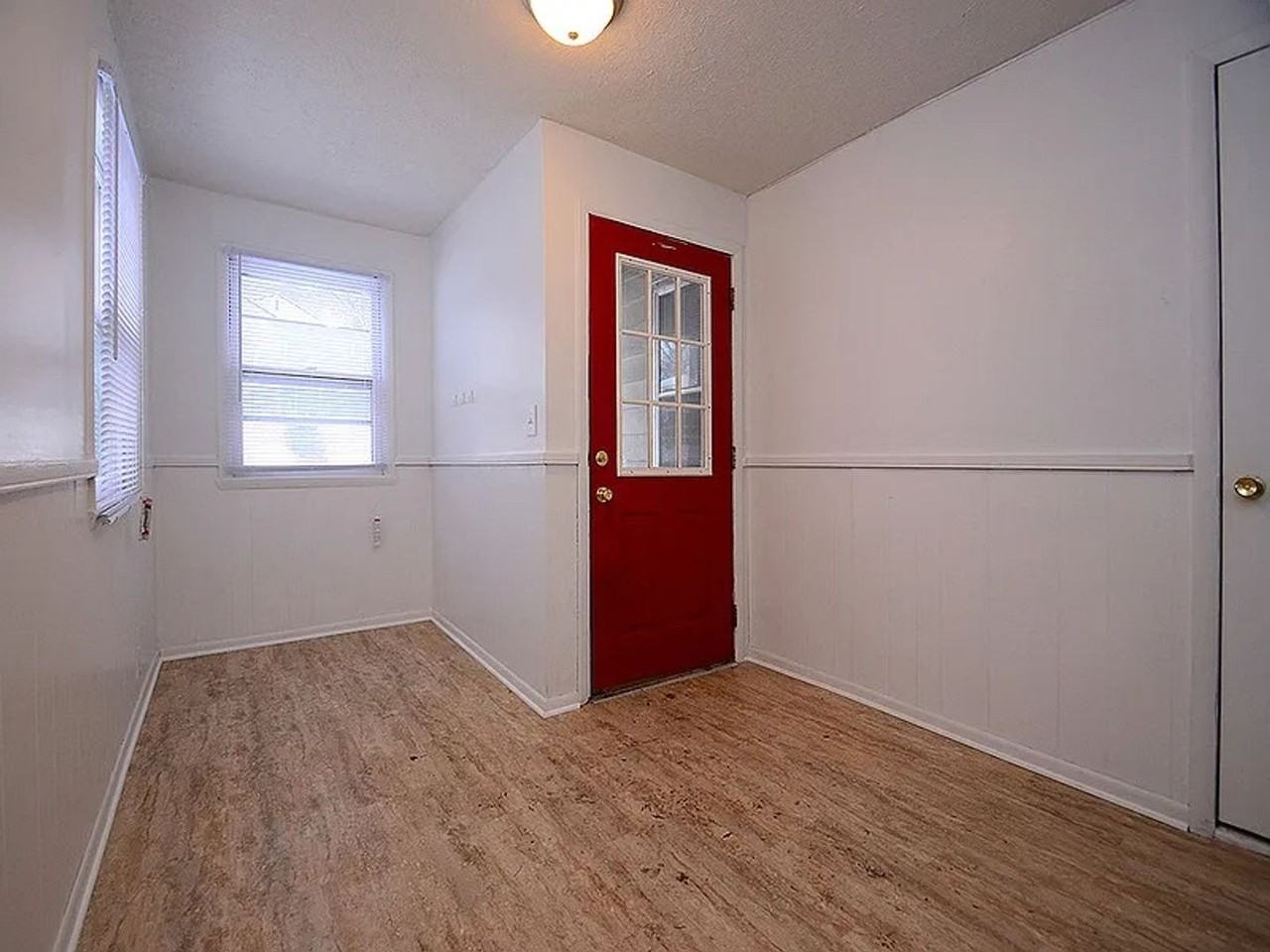 1309 Franklin St - Photo 2 of 17