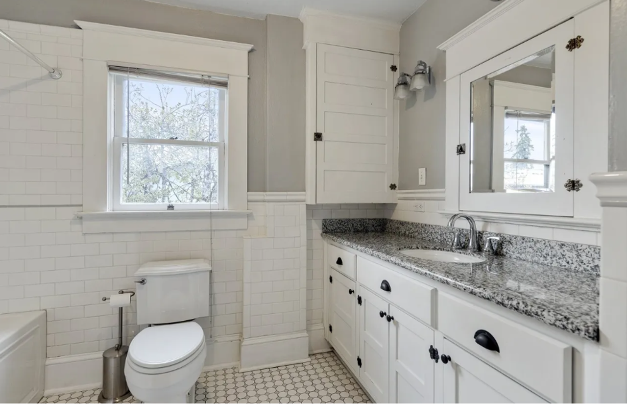 744 Sw 14th St - Photo 5 of 26