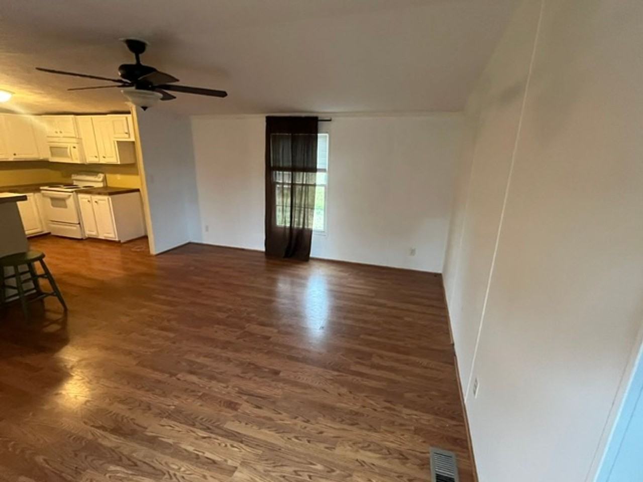 882 Nobles Mill Rd - Photo 5 of 18