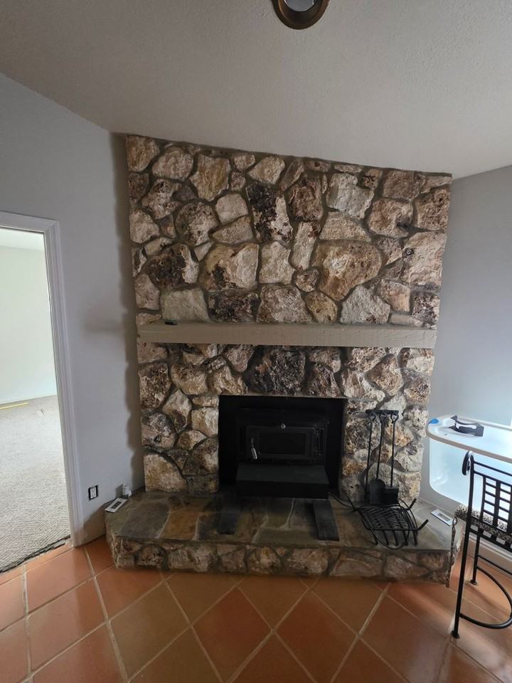 9387 Junior Ave - Photo 4 of 15