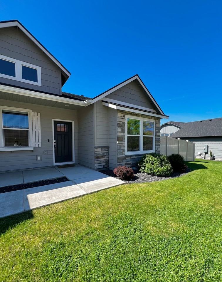 5406 Wildrye Loop - Photo 2 of 29