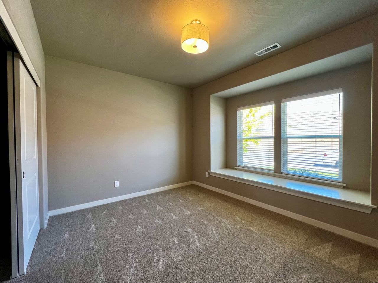5406 Wildrye Loop - Photo 6 of 29