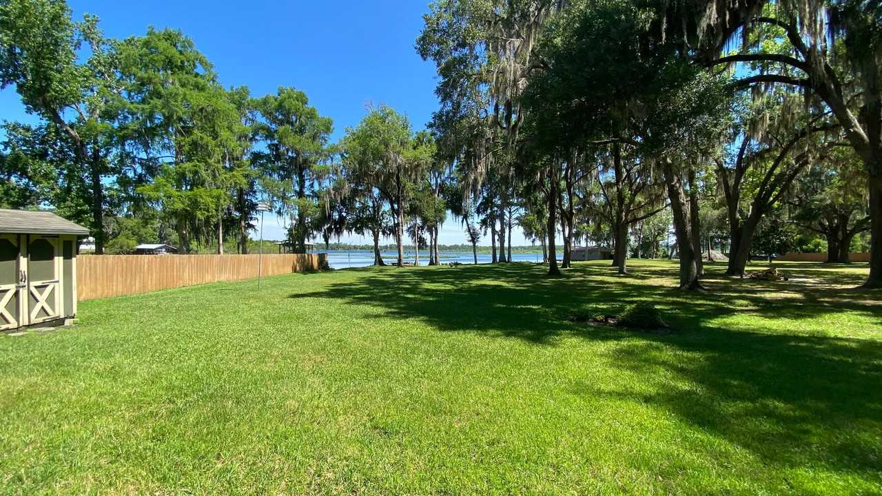 6185 W Riverbend Rd - Photo 2 of 42