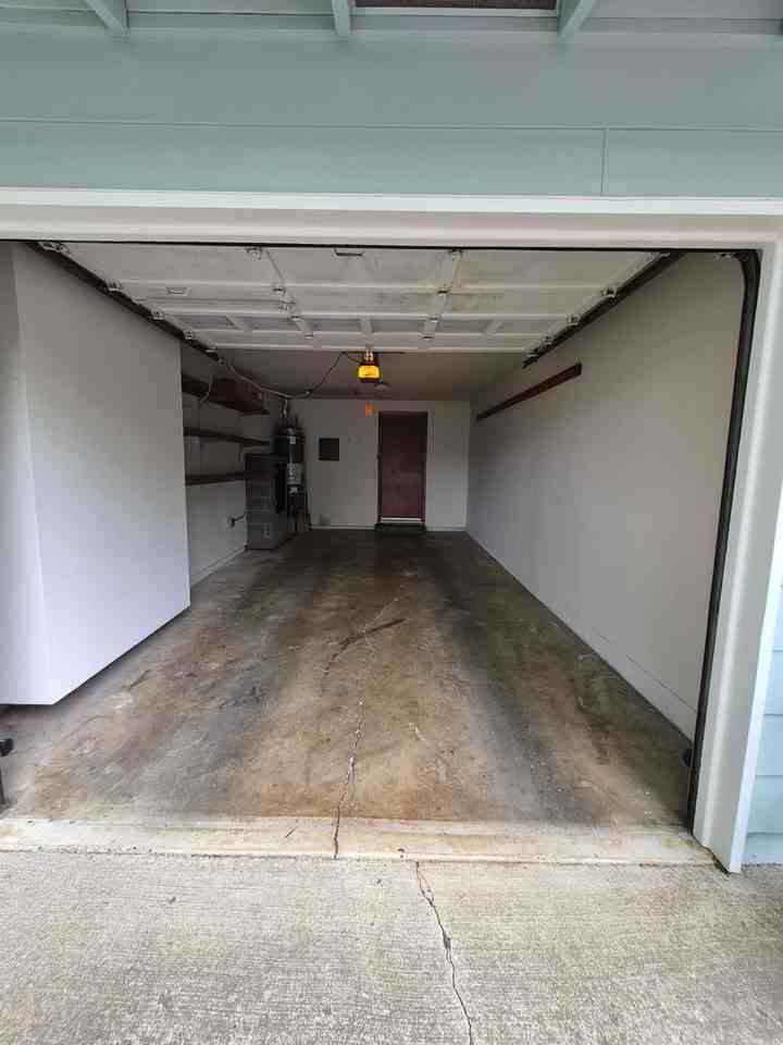 4860 SLM - 4860 8th Ave SE - Photo 3 of 17