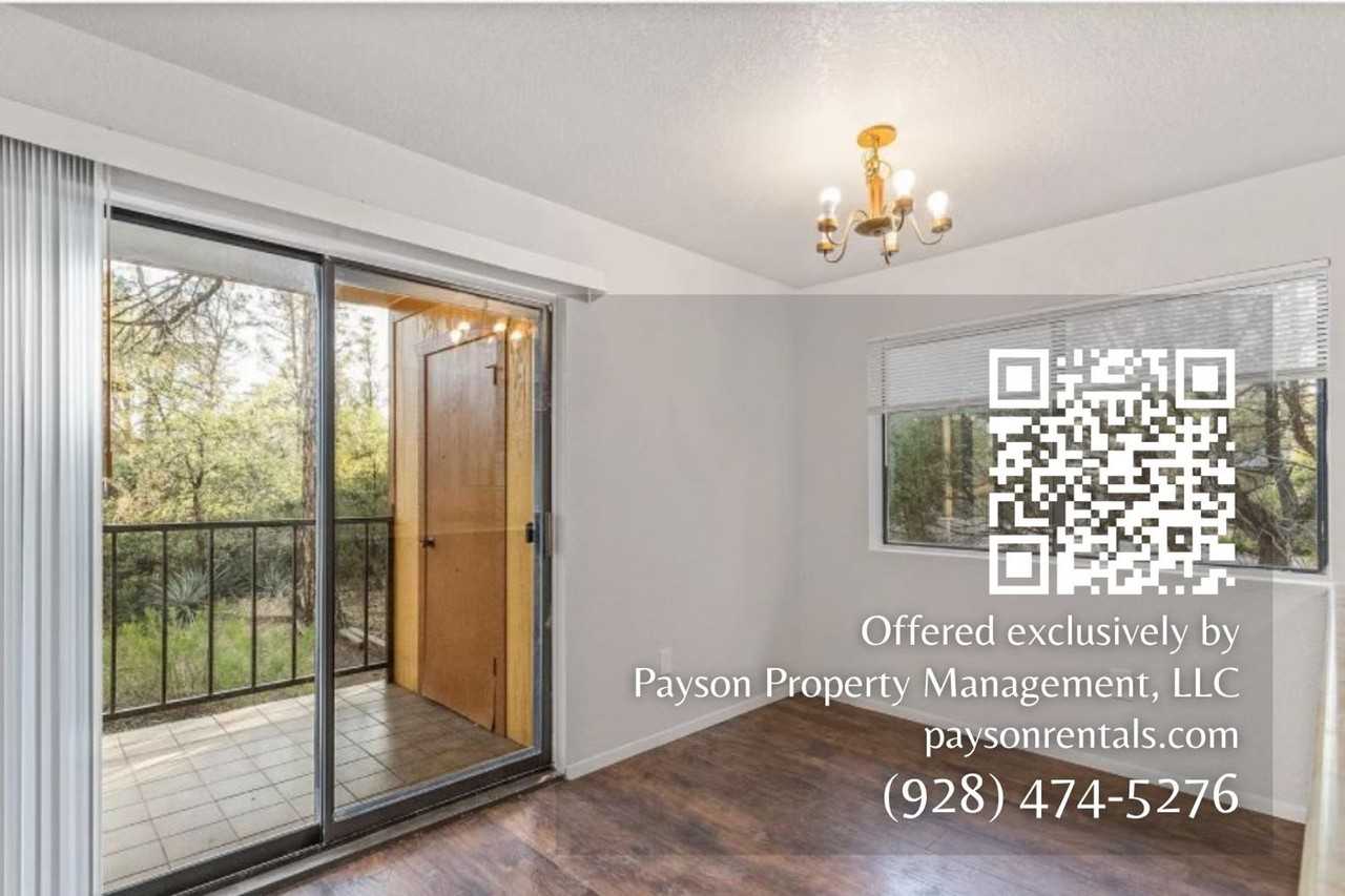 704 N Easy St #4 - Photo 6 of 14