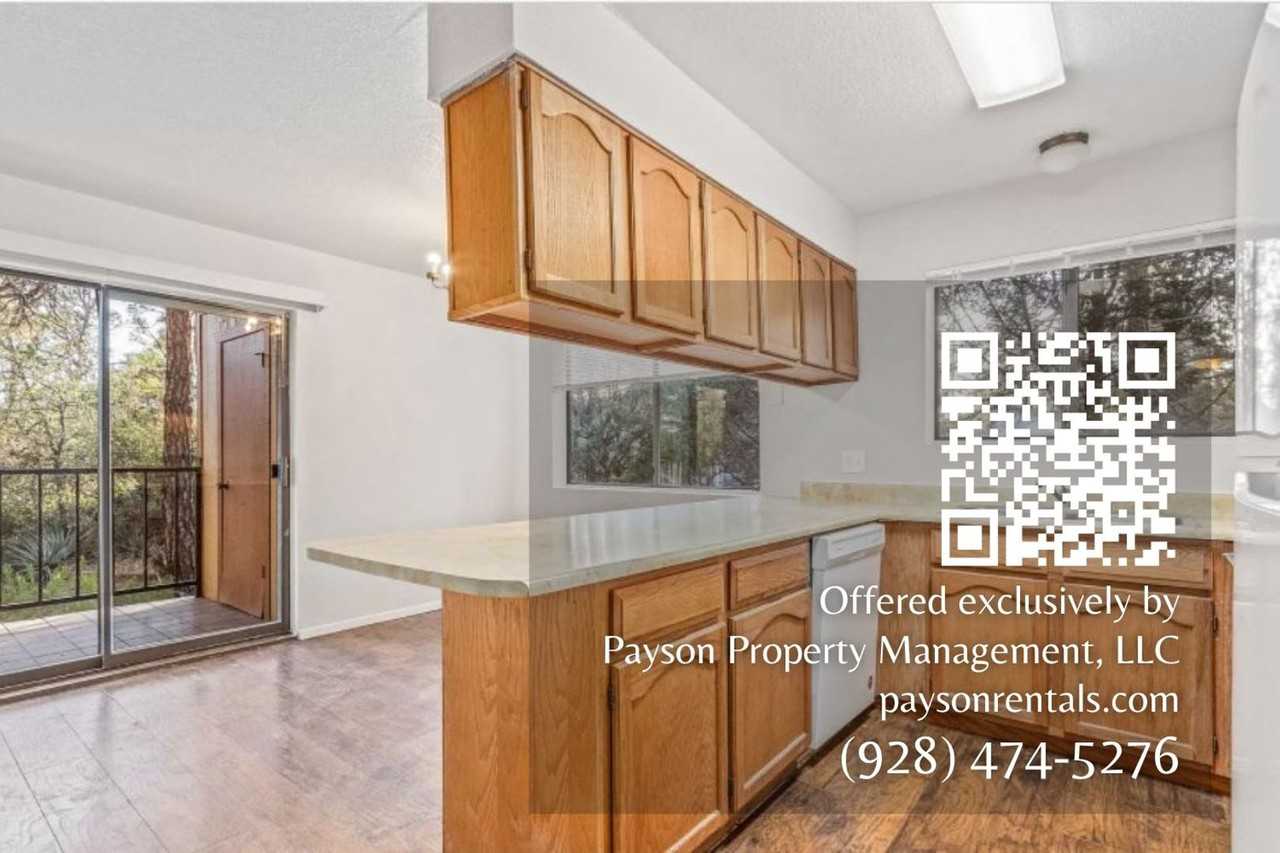 704 N Easy St #4 - Photo 7 of 14