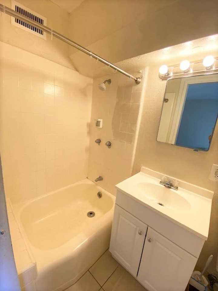 2450 Koa Ave #71 - Photo 5 of 18