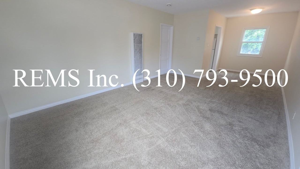 8926 Ramsgate Ave - Photo 2 of 20