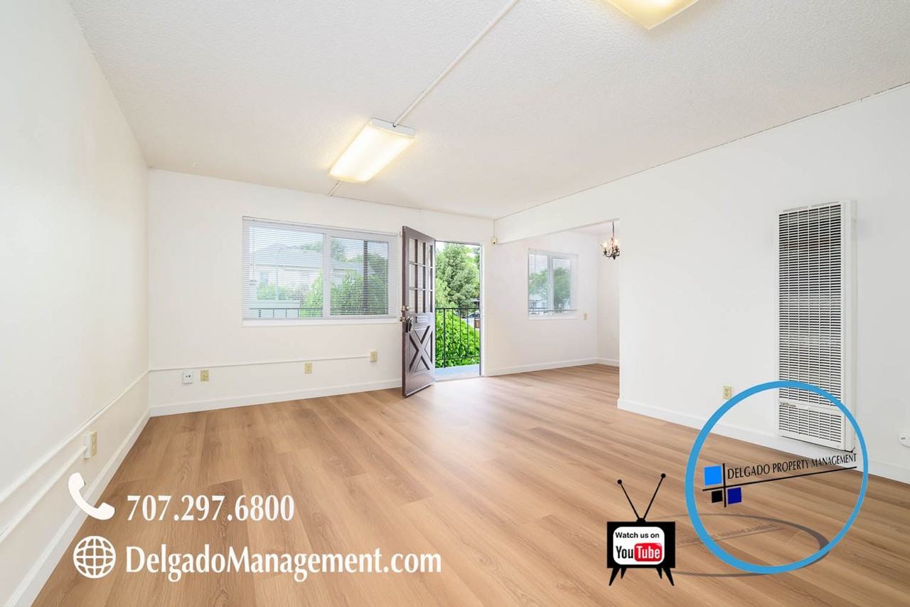 839 1st St - Photo 6 of 32