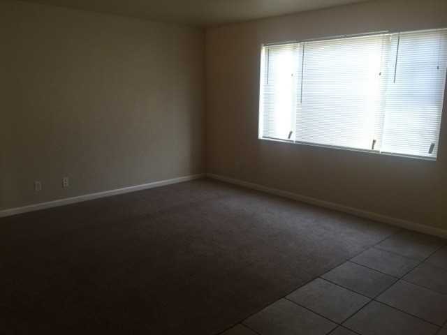 2366 S Rock Creek Dr - Photo 2 of 23