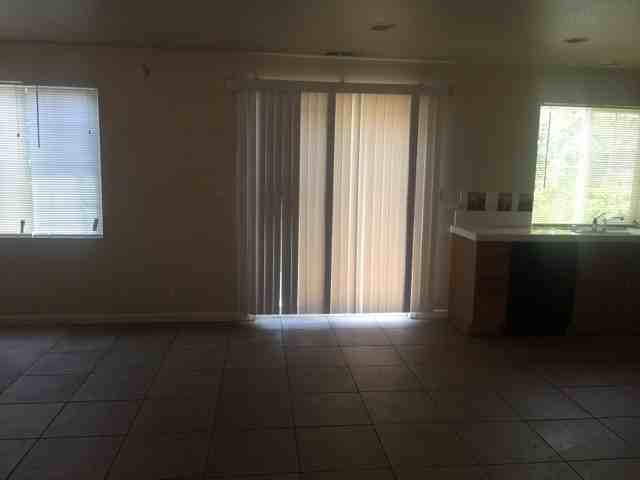 2366 S Rock Creek Dr - Photo 4 of 23