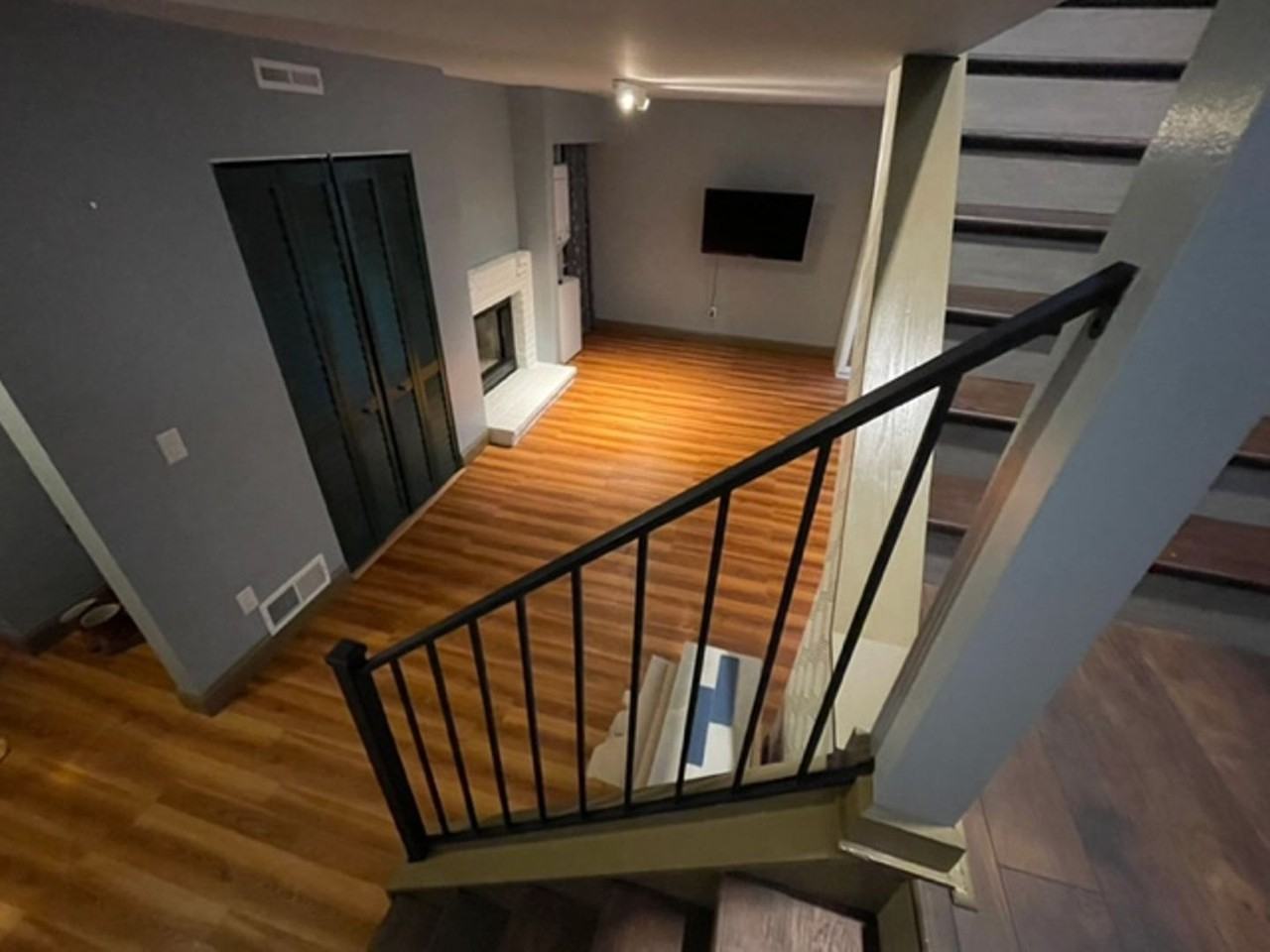 8559 Maplebrook Pkwy N - Photo 5 of 14