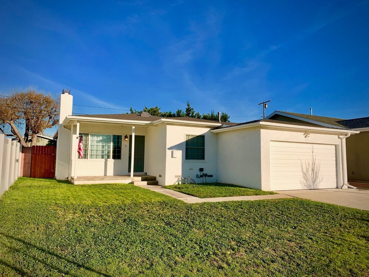 22714 Evalyn Ave