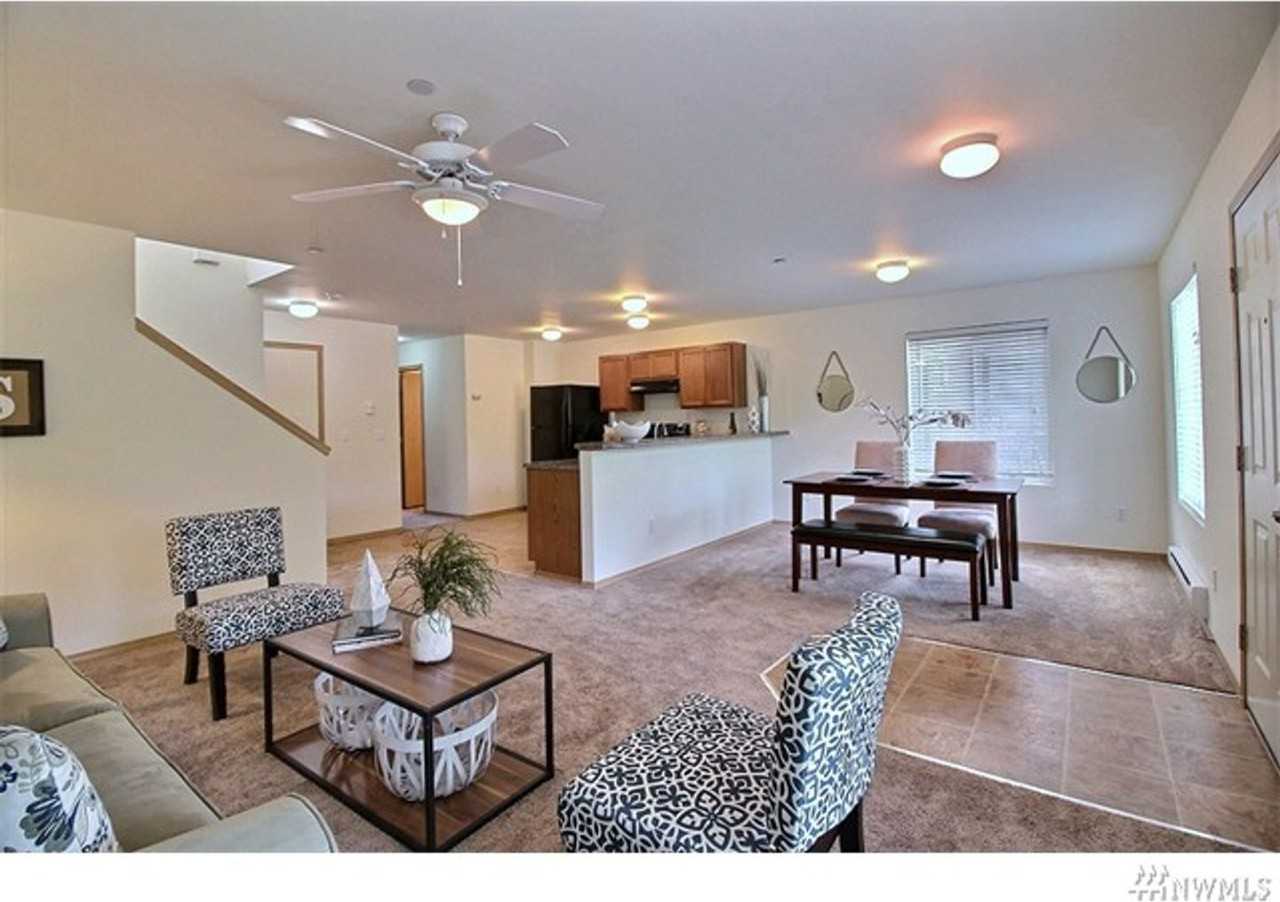 3188 Hoffman Hill Blvd - Photo 3 of 11