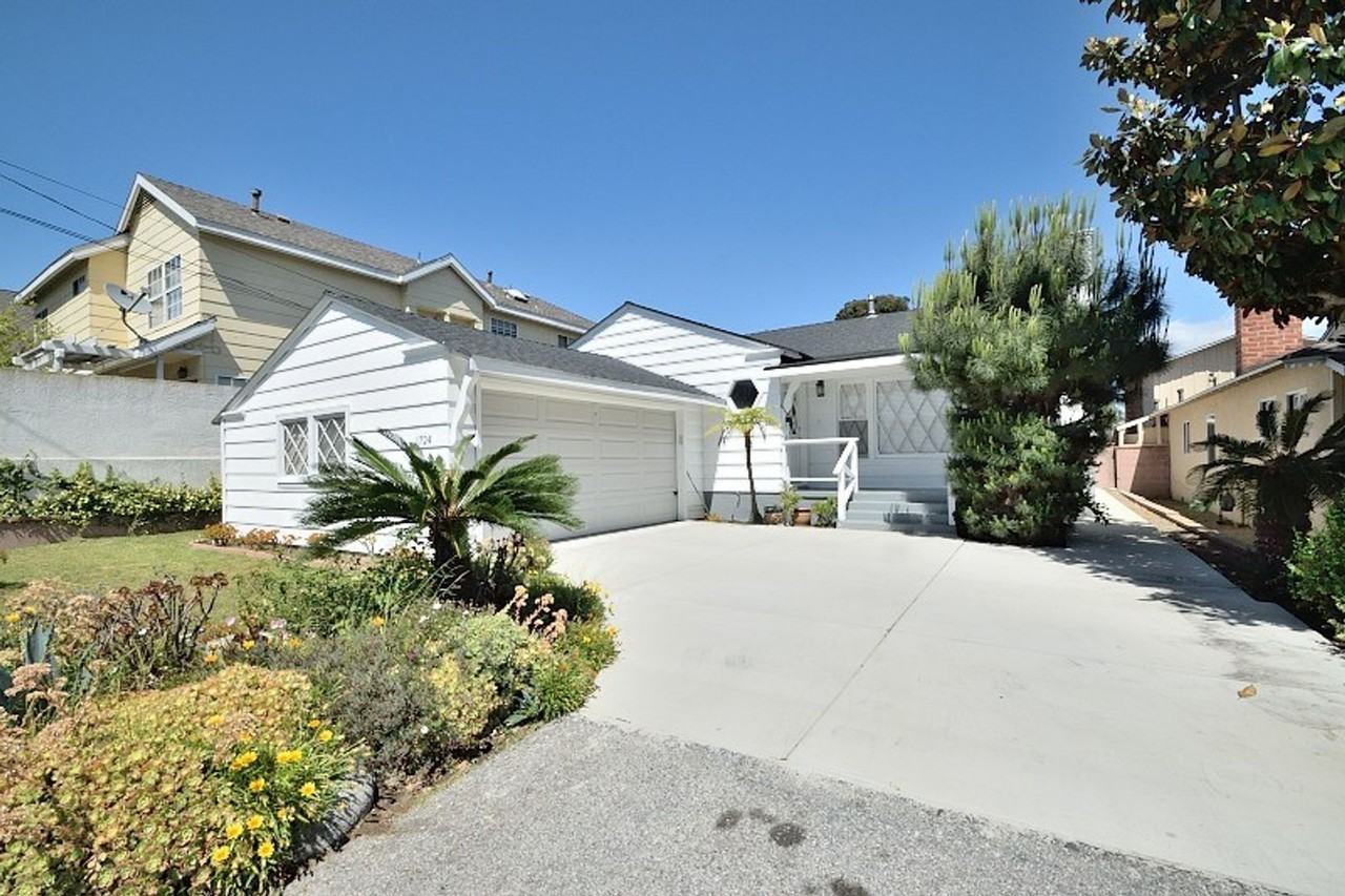1724 Flower Ave