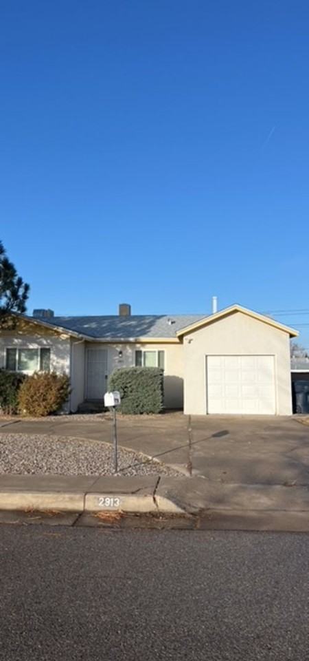 2913 Alvarado Dr Ne