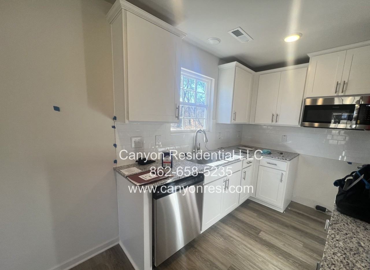 4274 Winnabow Rd - Photo 2 of 16