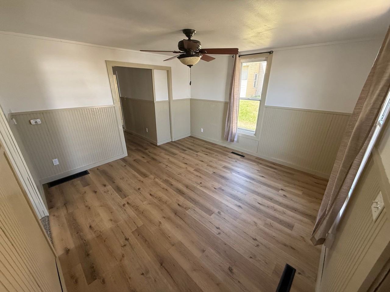 603 E Linn St - Photo 2 of 7